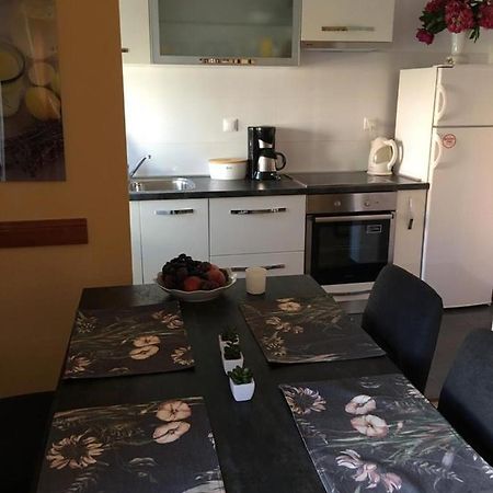 Apartmani Ljubica Zára Kültér fotó